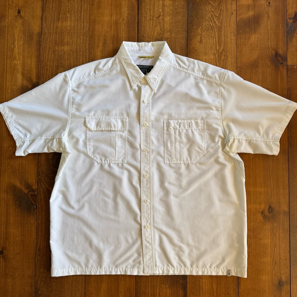 EUC Royal Robbins Men’s XL Short Sleeve Button-Down Outdoor Travel Shirt